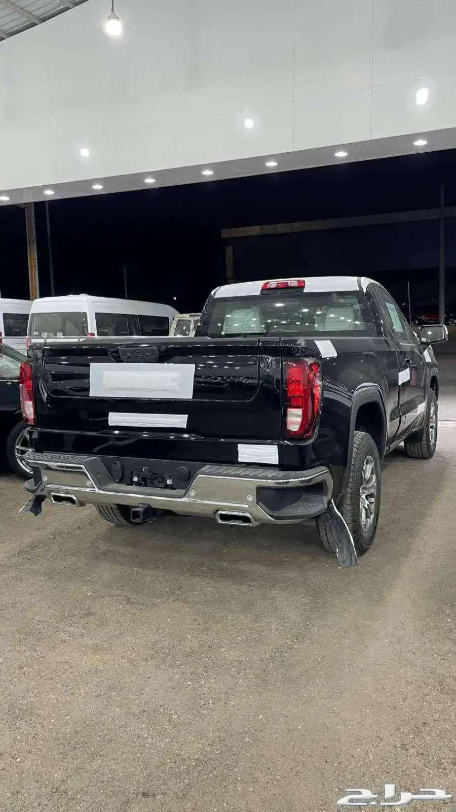 GMC Sierra SLE GMC Luxury Edition 2025 Model Al-Jameea63032790395009111
