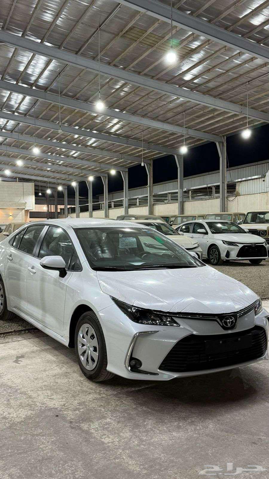 عرض خاص كورولا XLI 2.0 طيس بنزين 2025 بسعر 77500630306096500511113