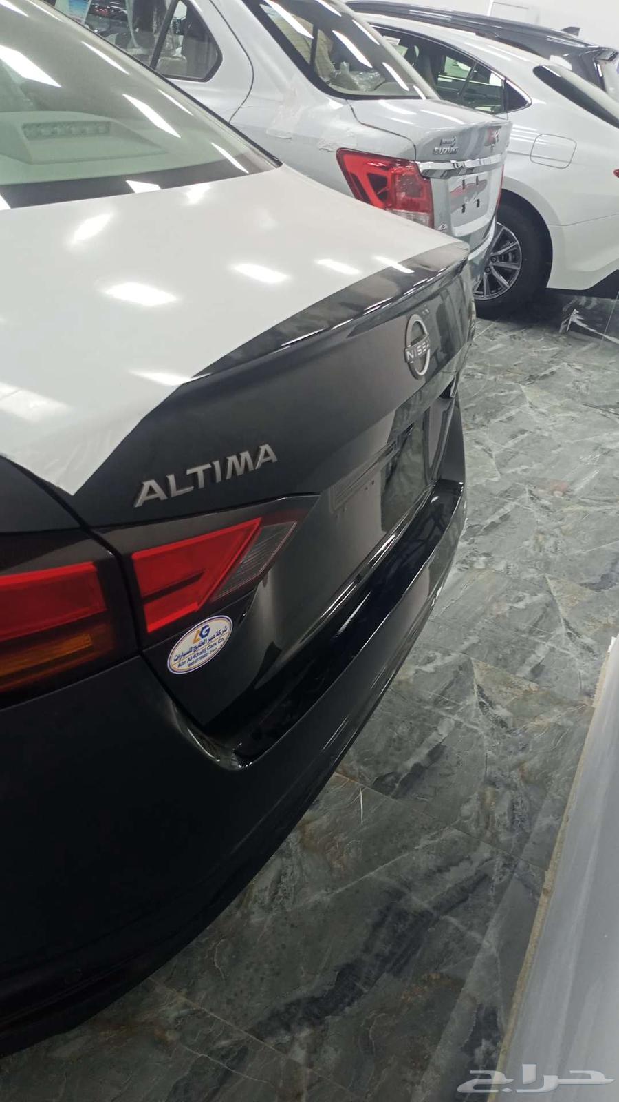 Nissan Almera Standard S Model 2024 Black63031457515651112