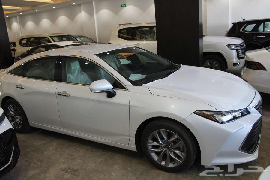 Toyota Avalon XLE Premium Model 202263031452327937112