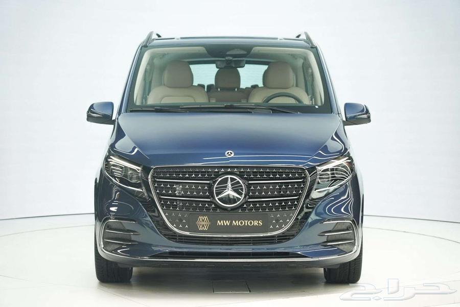 Mercedes V 300 AMG 2025 model, zero kilometers, Gulf blue and white63029282565506111