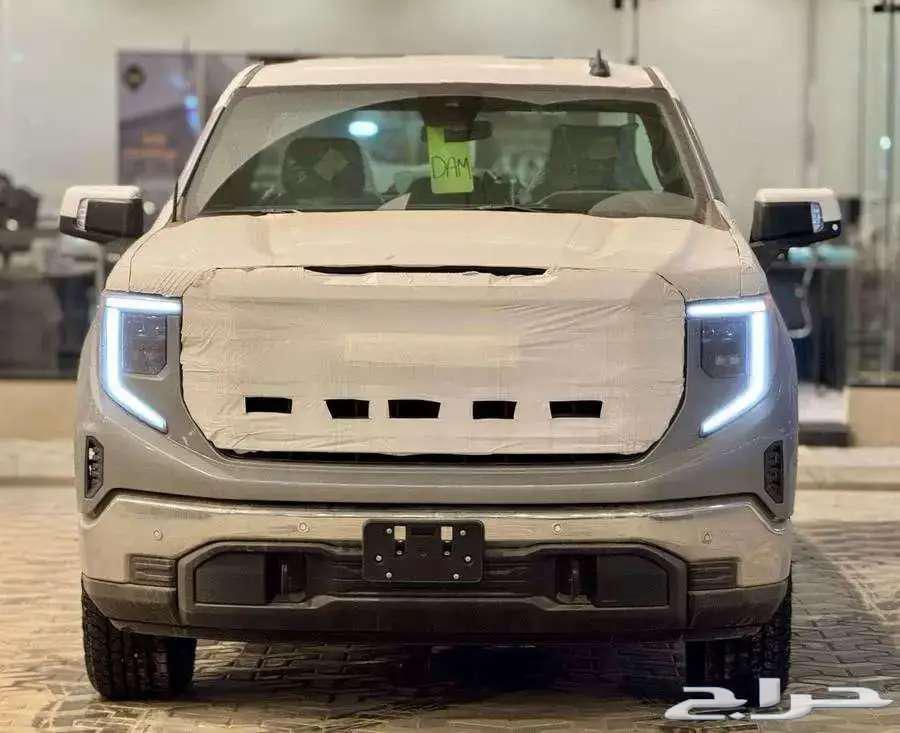 GMC Sierra SLE GMC Luxury Edition 2025 Model Al-Jameea63032790395009112