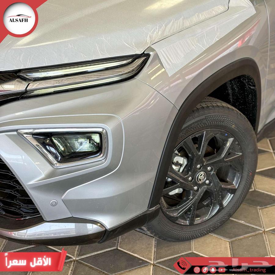 تويوتا اوربان كروزر GLX موديل 2025 لدي الصفح كاش وبنوك63029699132545111