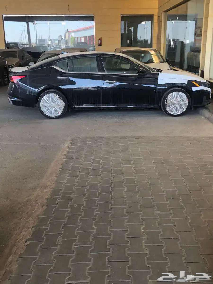 Nissan Al-Tiida 2025 model SV with installment of 1650 at Al-Hasan63028431778179113