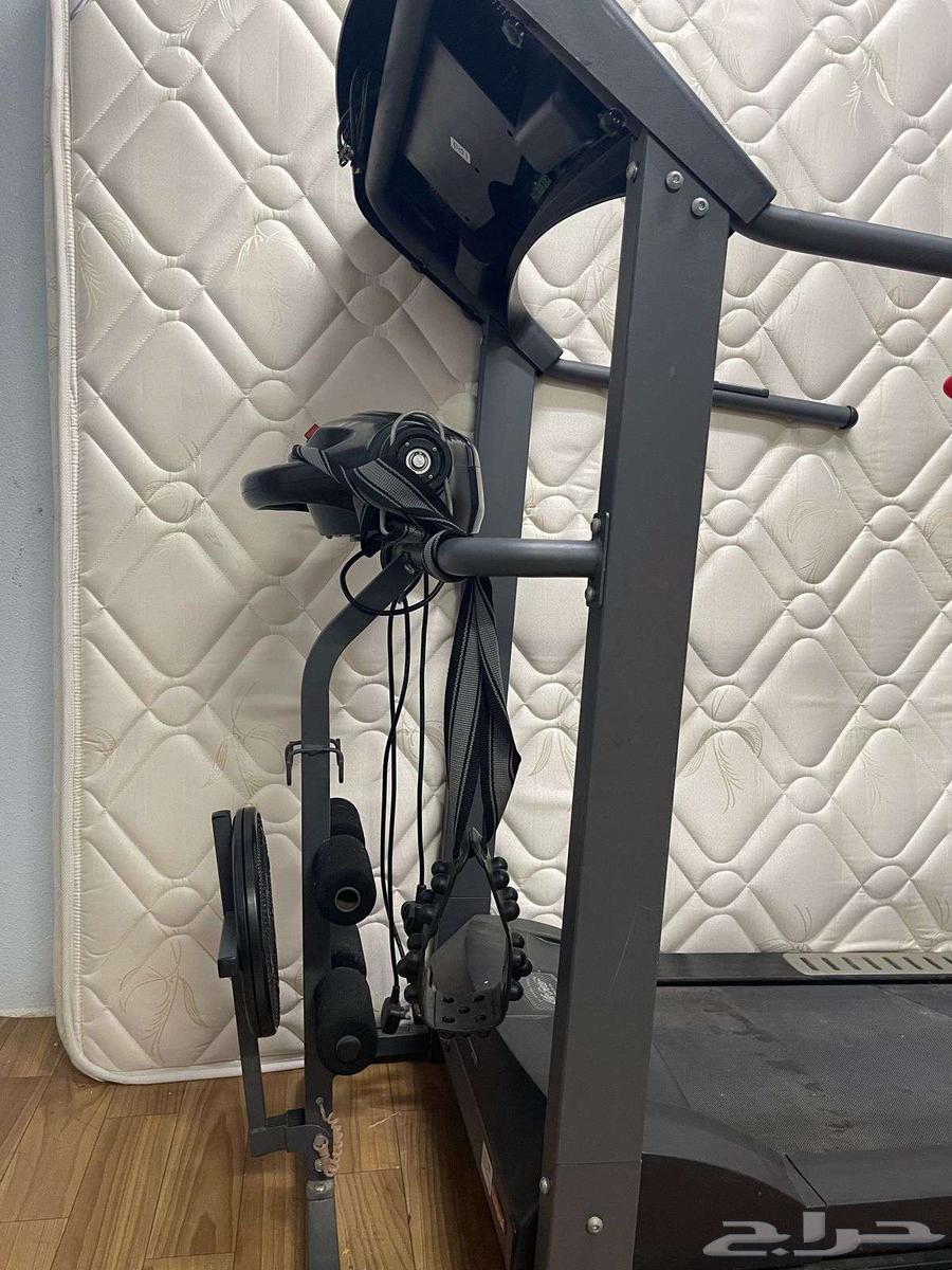 سير رياضي شبه جديد63021558607105114