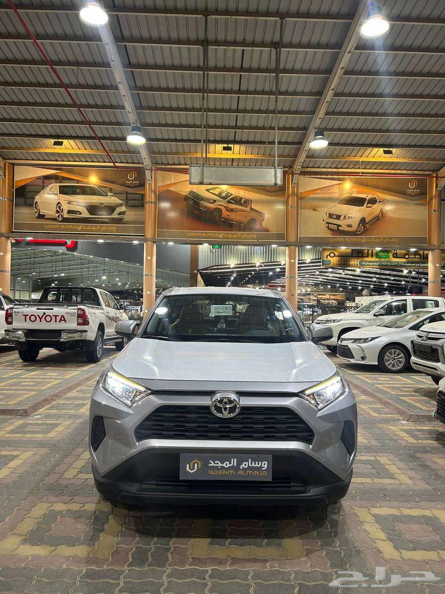 تويوتا راف فورLE بنزين بدون دبل 2025 كاش وبنك63026655479427112