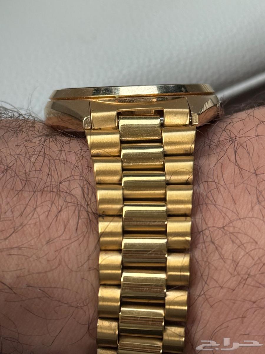 للبيع ساعة SEIKO 5 ذهبية أوتوماتيك بحالة ممتازه63021064634371114