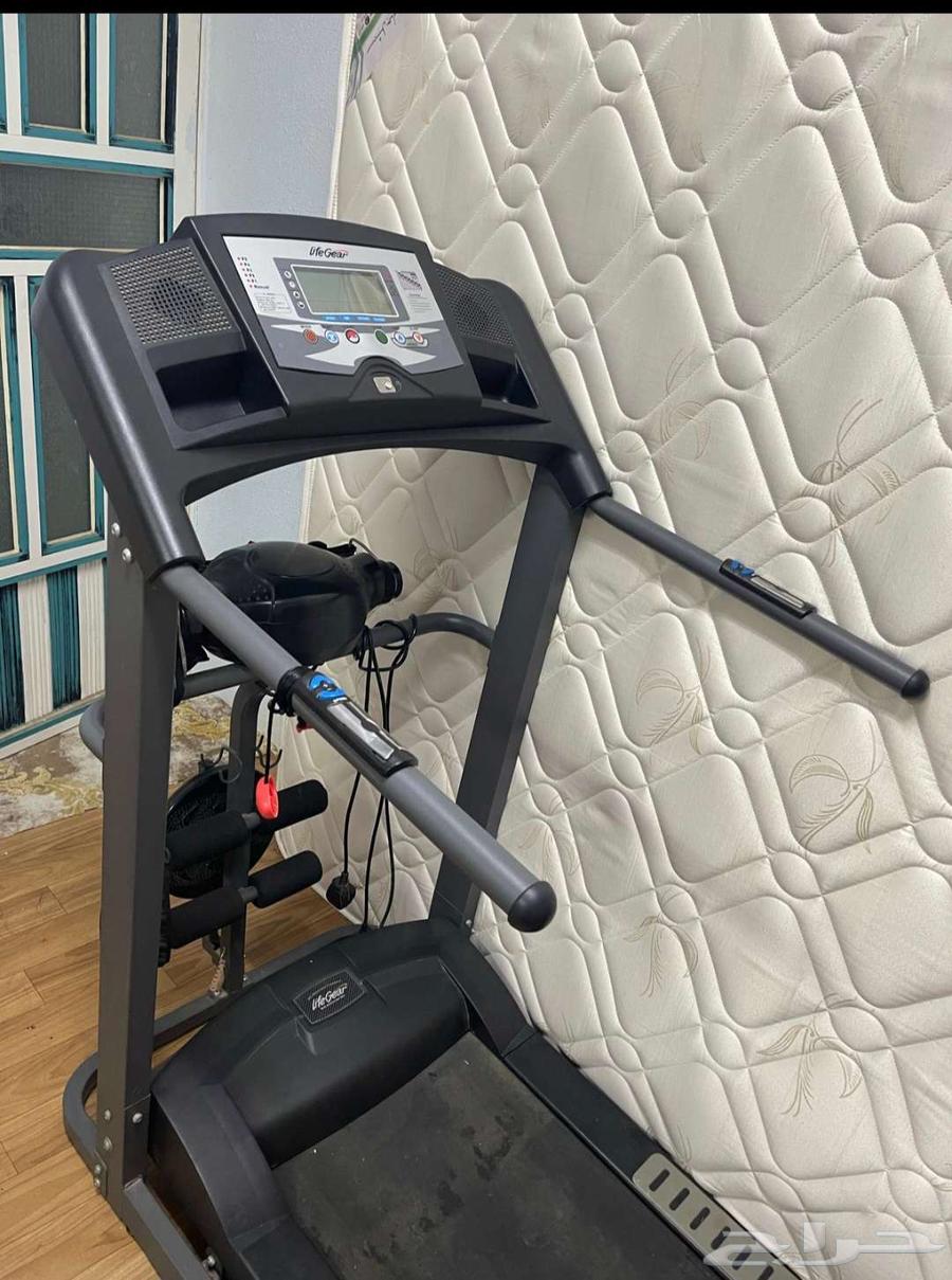 سير رياضي شبه جديد63021558607105112