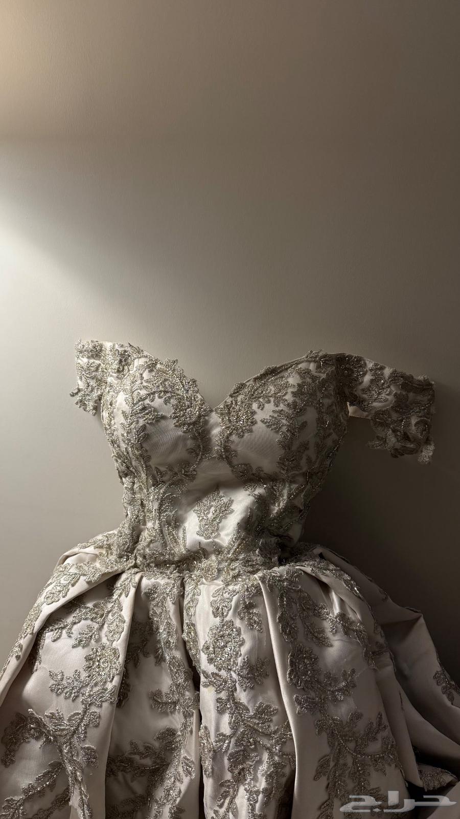 Queen dress, the unique and distinctive model, loved by one only63022008980227111