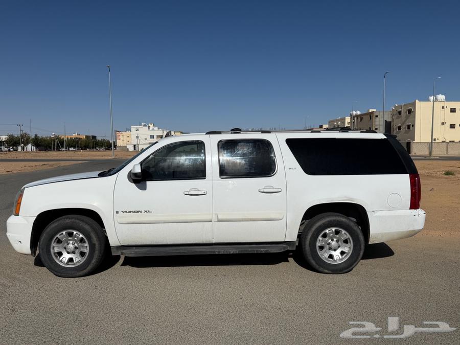 For sale, Yukon GMC white car 2007 without double63028427809409111