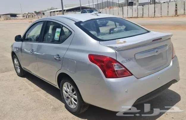 Old model Nissan Sunny63021339164418111