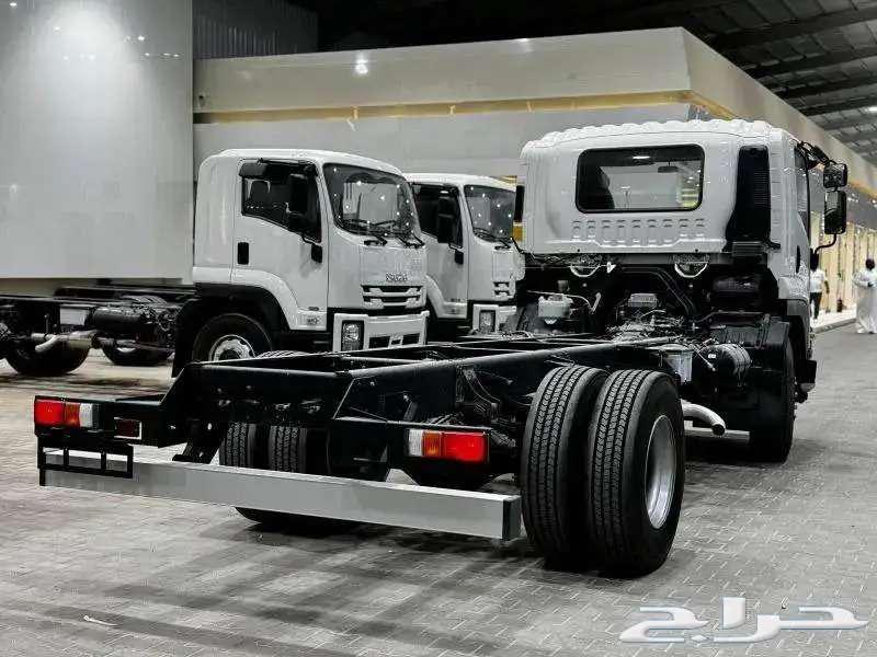 Isuzu 13-ton truck 2025 long and short chassis63022262363009113