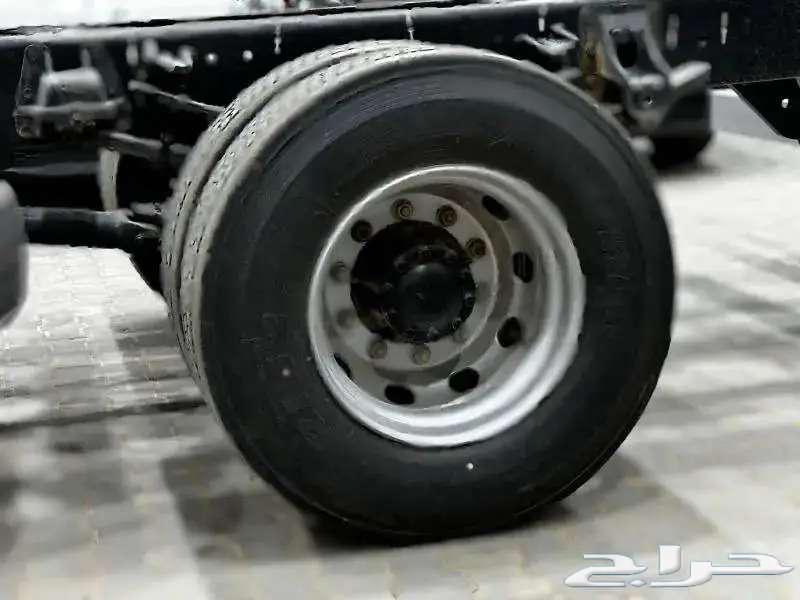 Isuzu 13-ton truck 2025 long and short chassis63022262363009112