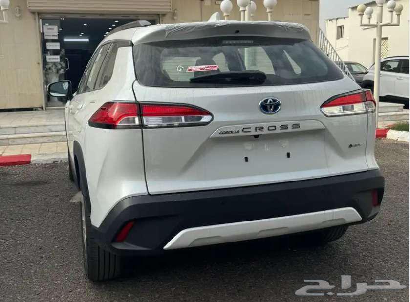 تويوتا كورولا كروس XLE ماكينه 1.8 نص فل هايبرد 202563024073538433114
