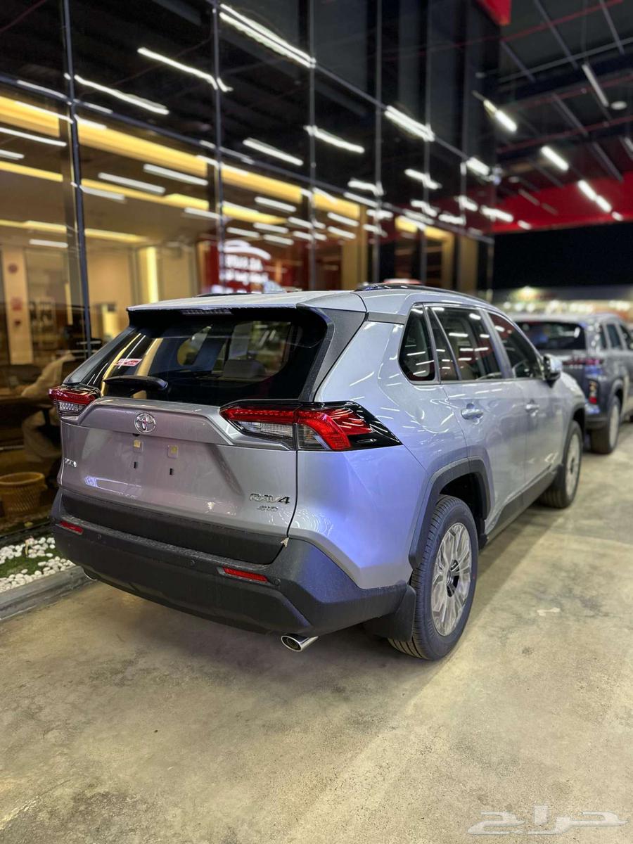 Toyota RAV4 XLE Gasoline Model 2025 Has the Page63022262524417111