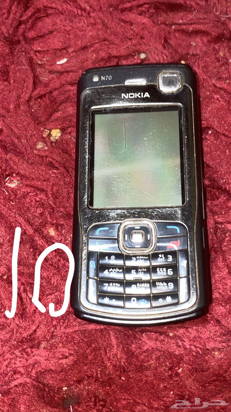 Old Nokia and Siemens mobile phones630197733073931111