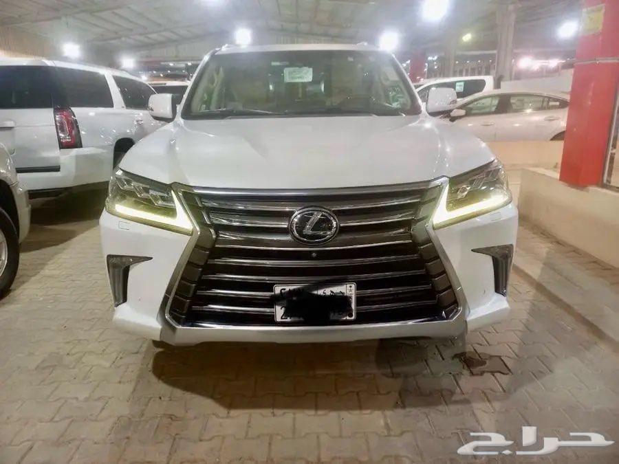 Lexus ((Sold)) LX570 2016 Model630218072670751116