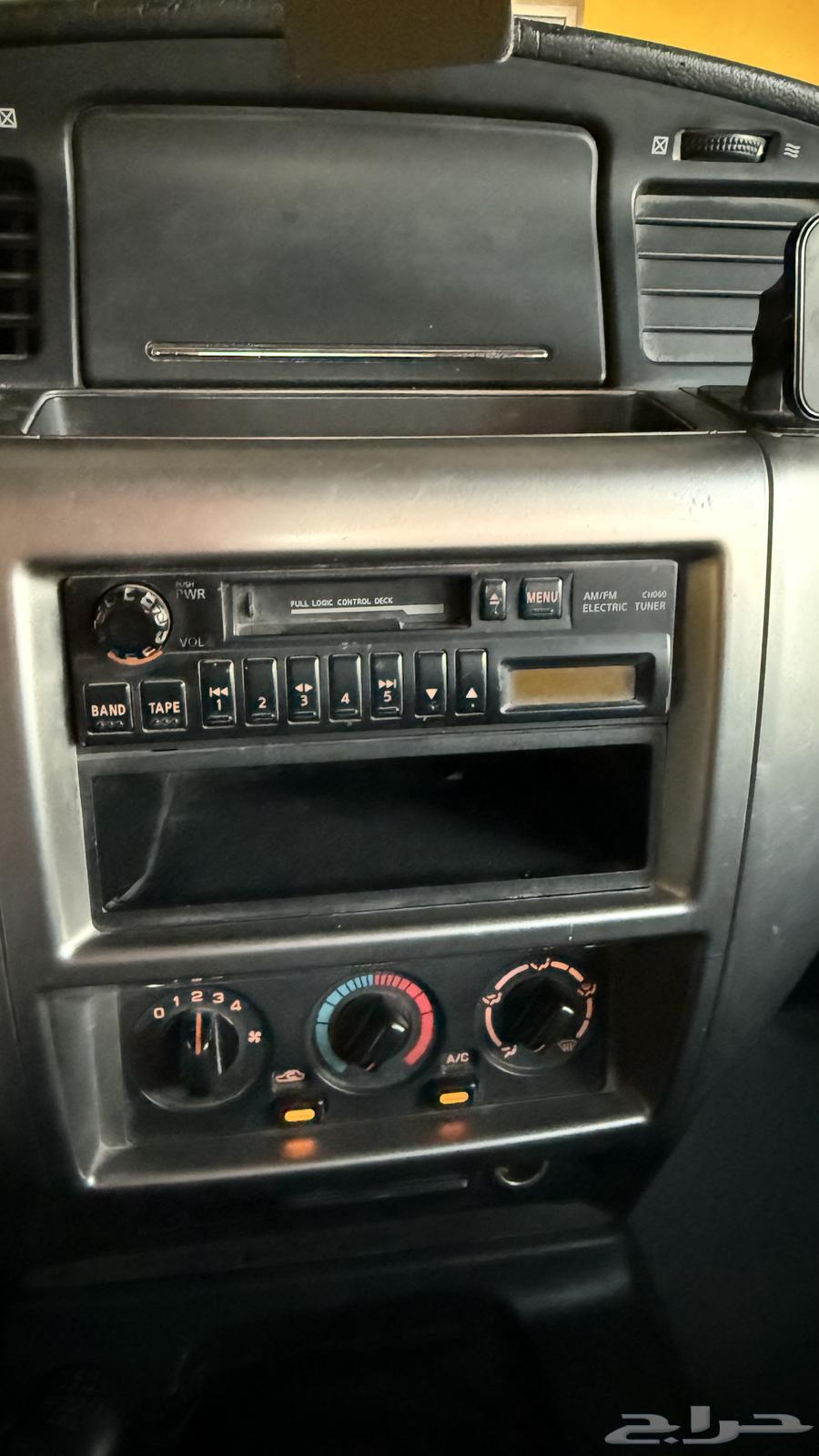Nissan Patrol 4500 spare tire in agency condition warehouse63016988193283112