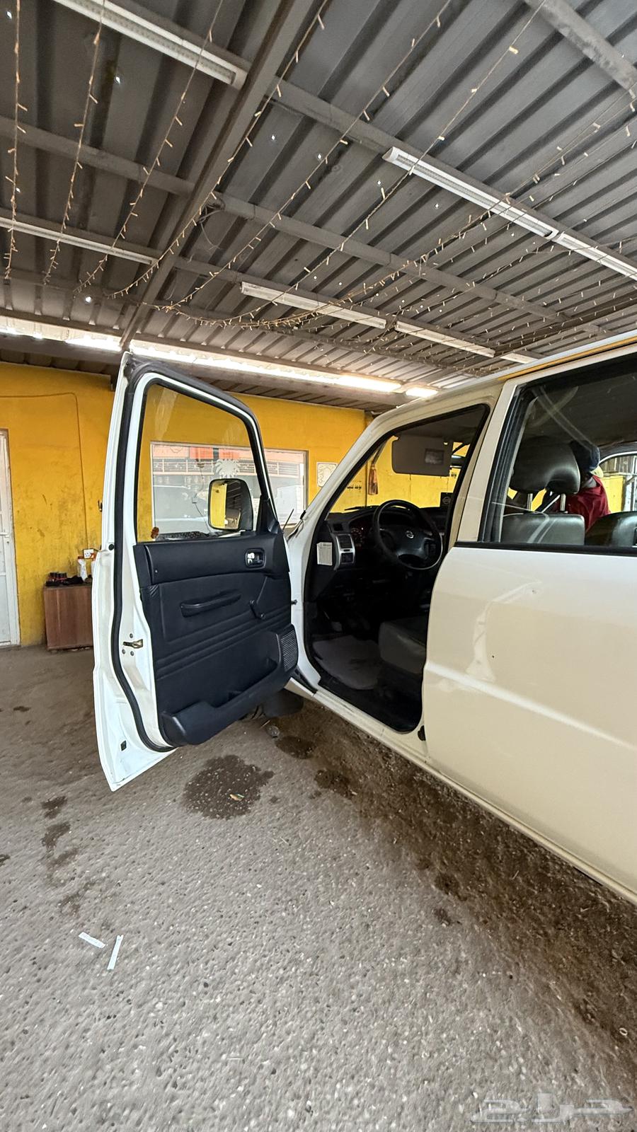 Nissan Patrol 4500 spare tire in agency condition warehouse63016988193283114