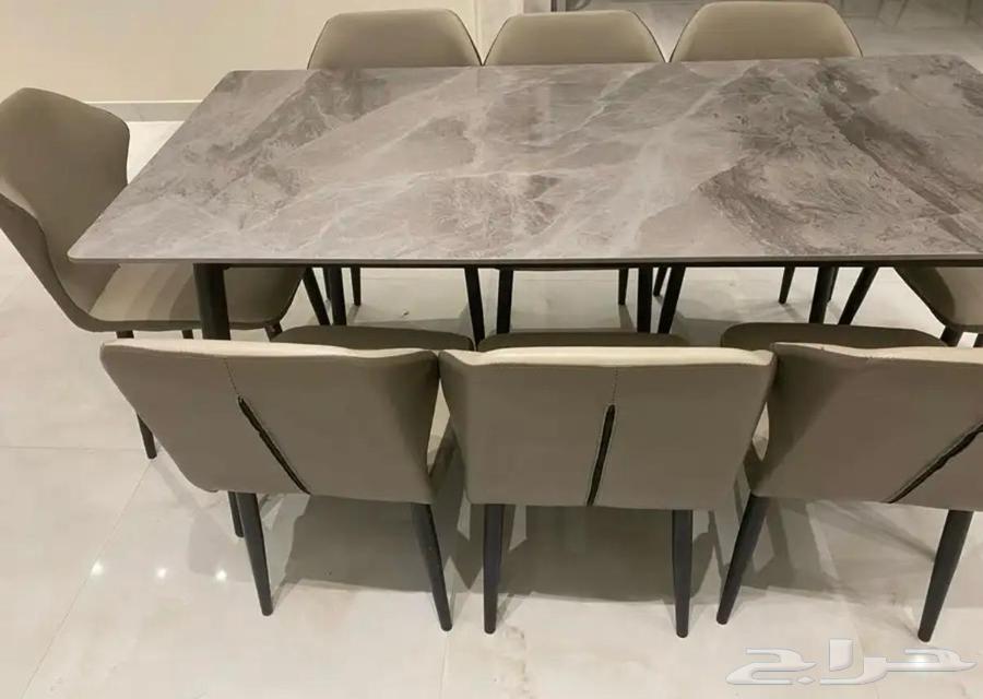 Dining table63015458009475111