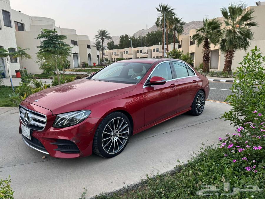 Mercedes E300 2017630169745429791112