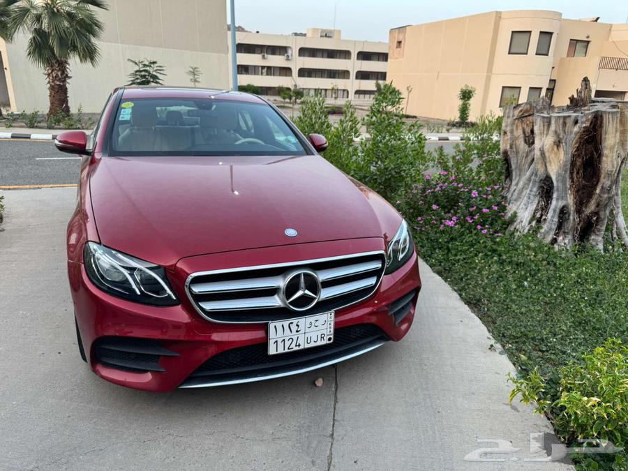 Mercedes E300 201763016974542979111