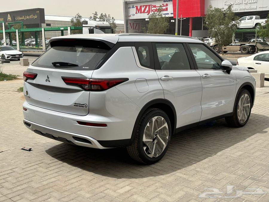 Mitsubishi Outlander 2025 Full Panorama, Fully Loaded, Saudi Version63510489284993113