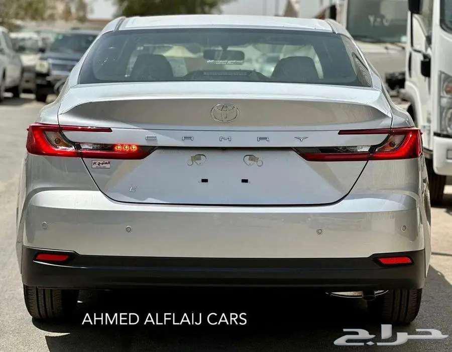 تويوتا كامريE ستاندر بنزين2025 اسود - رمادى - ابيض63017851298945112