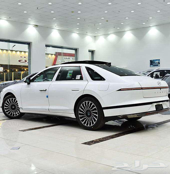 Hyundai Azera 2025 _Hajj Season Exhibition at Al-Ajmi Showrooms63012546681602112