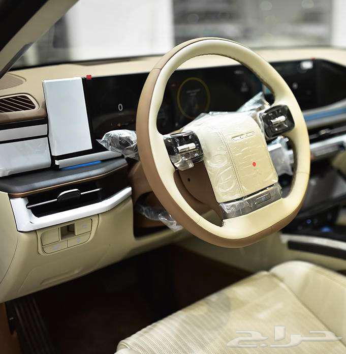 Hyundai Azera 2025 _Hajj Season Exhibition at Al-Ajmi Showrooms63012546681602111