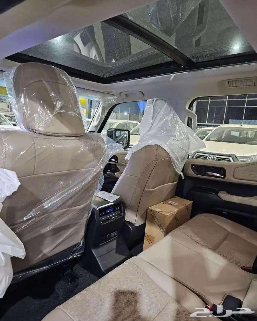 تويوتا - برادو VXL3 بنزين فل - 2025 سعودي - كاش و اقساط63018295387394114
