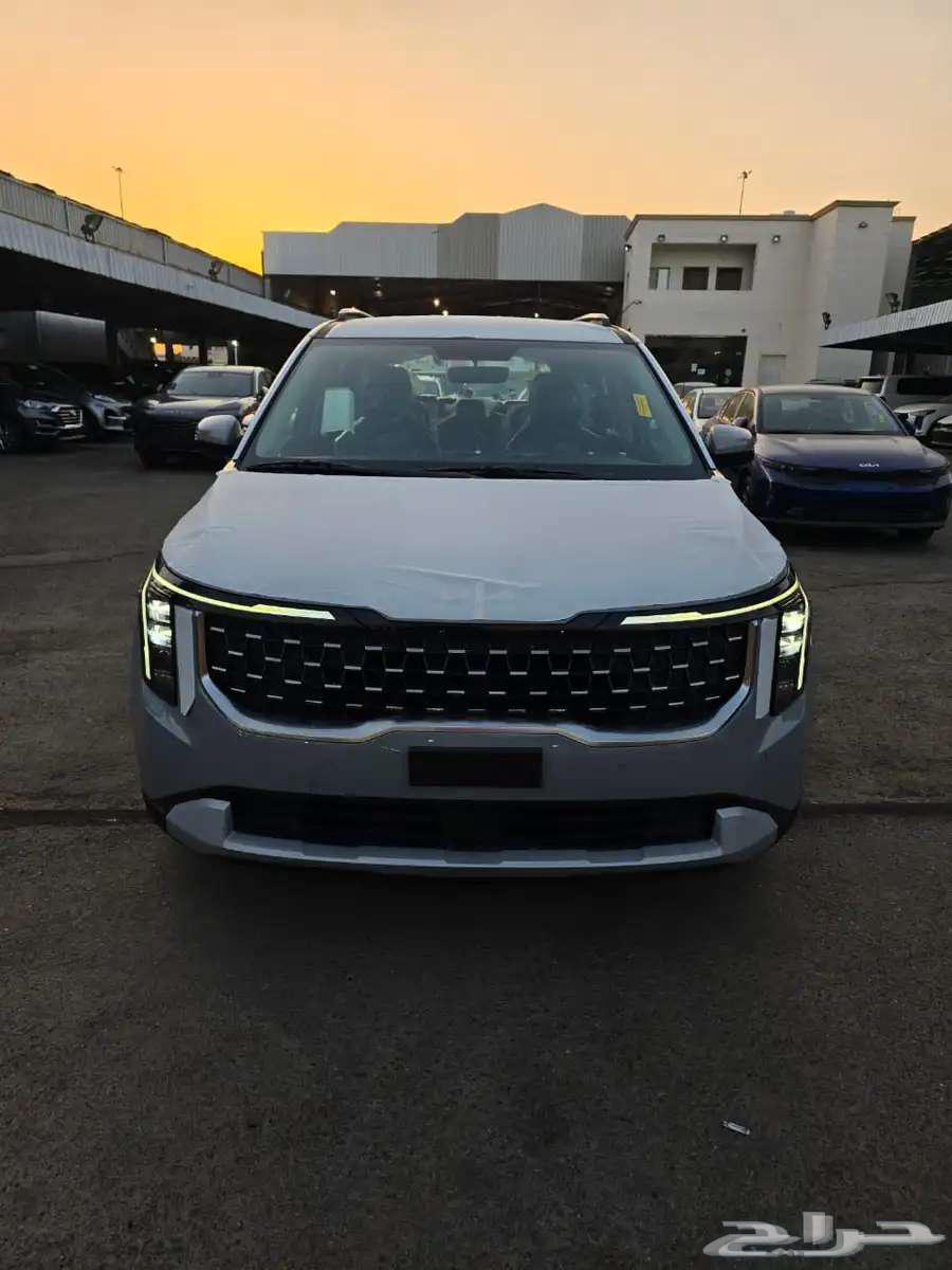 Kia Carnival 2025 Standard63016142865410111