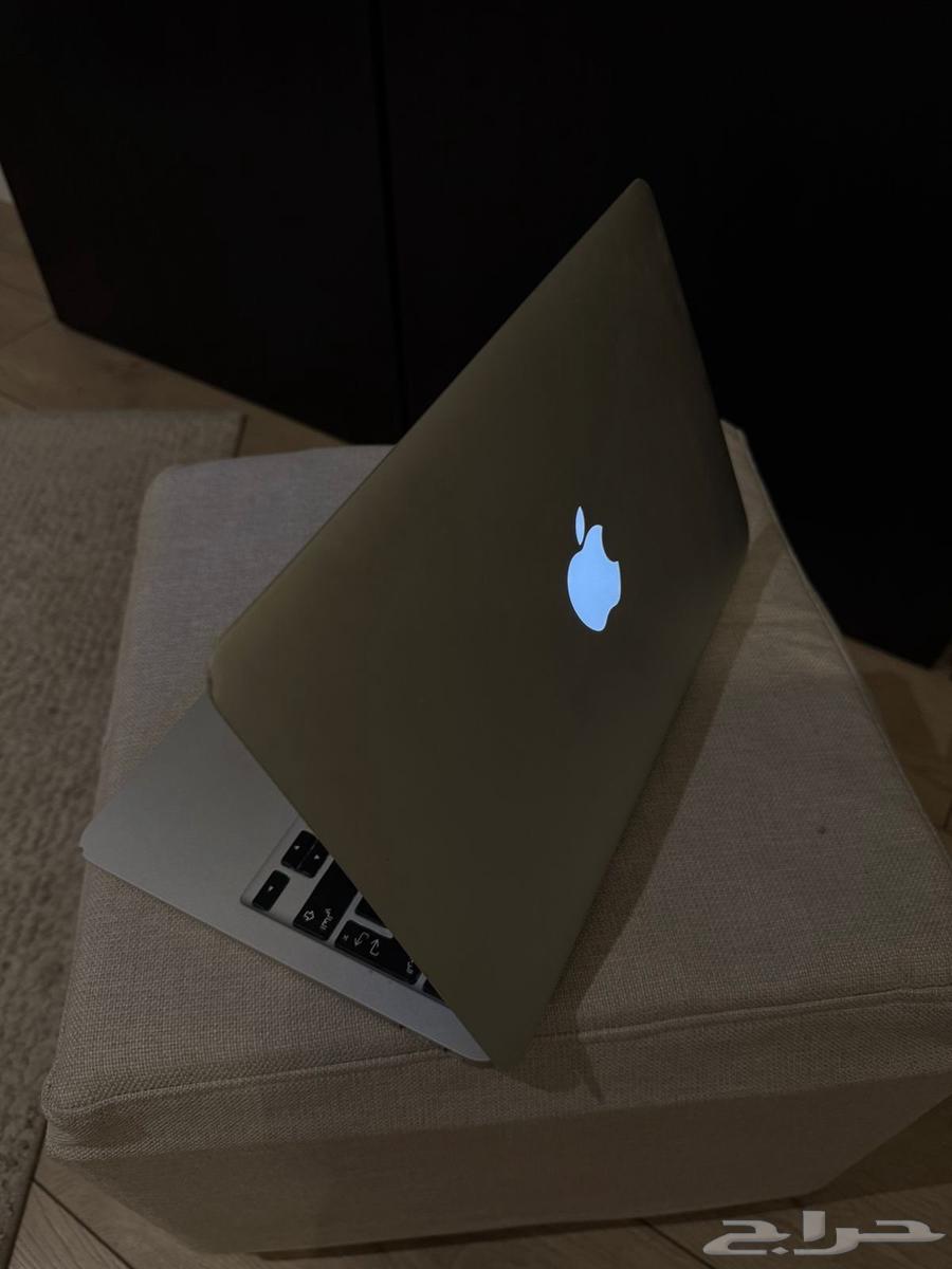 MacBook Air 11.5 with original box63014519487363112