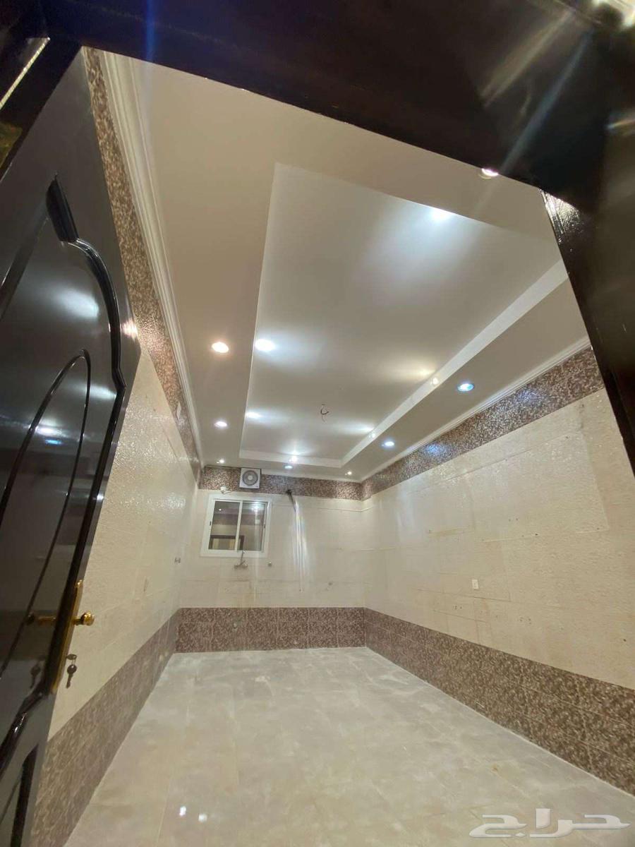 Full circle for rent, prime location630129586608671123