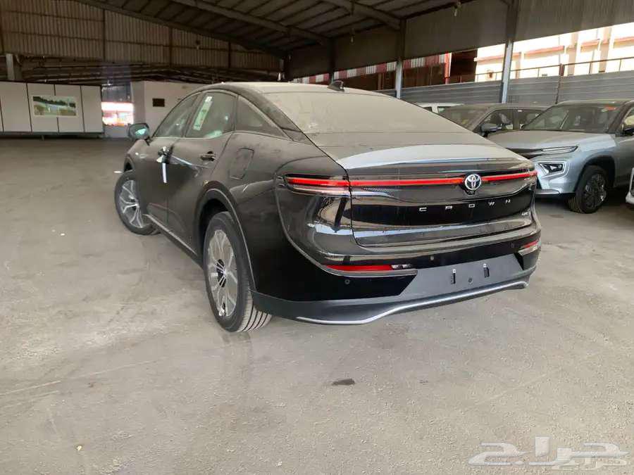 تويوتا - كراون -2025-بريميوم63012087169794113