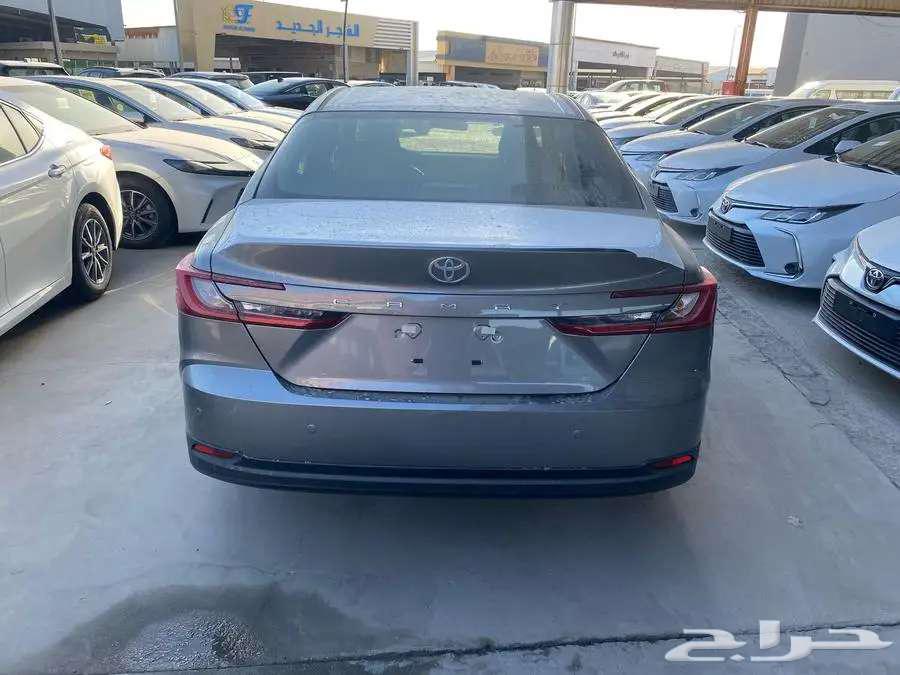 تويوتا كامري استاندر طيس E الساير بنزين 202563013860137985111