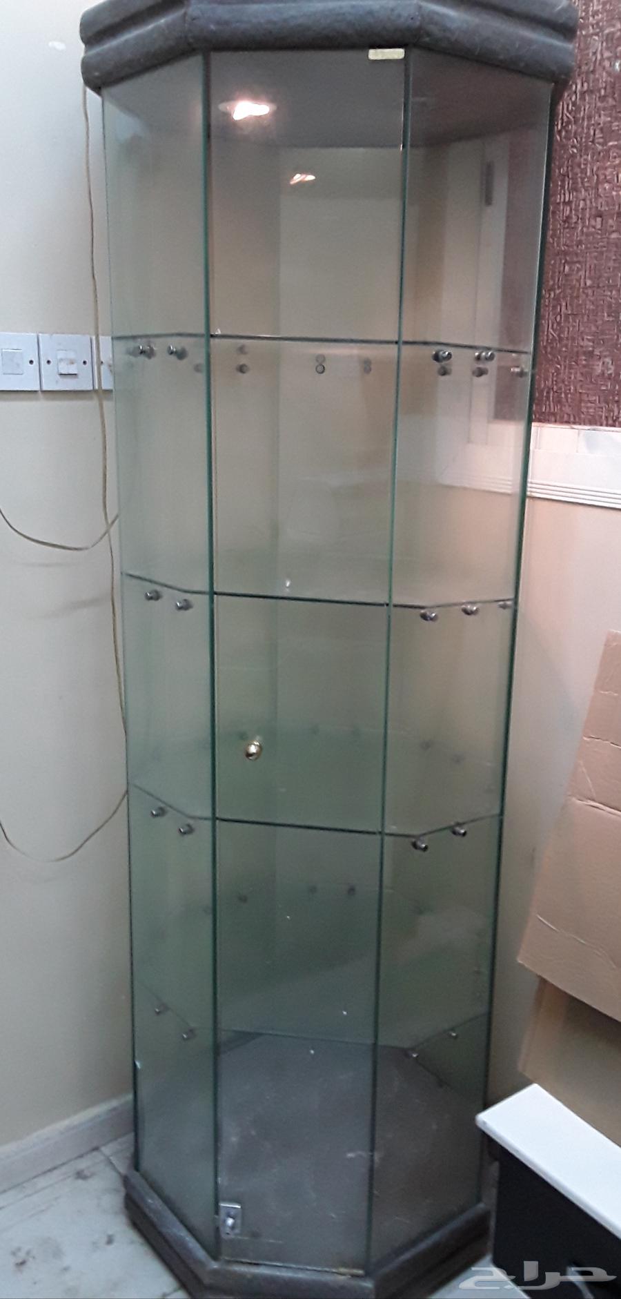 دولاب زجاجى لديكور مع اضائة بمكة63078567794307111