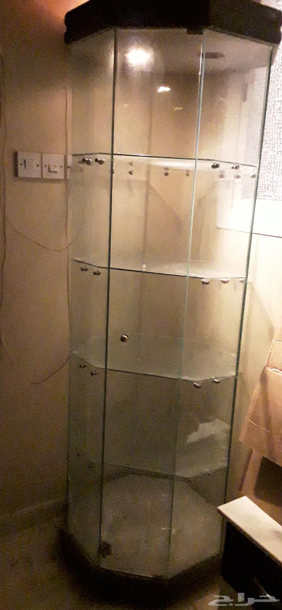دولاب زجاجى لديكور مع اضائة بمكة63078567794307112