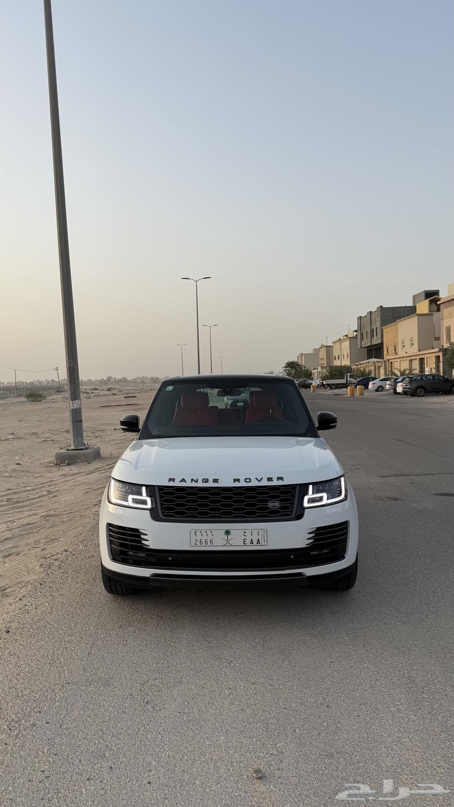 Range Rover Vogue 2014 converted to 2021 inside and outside63067427150722112