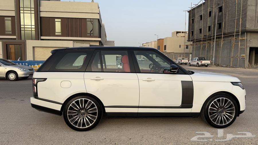 Range Rover Vogue 2014 converted to 2021 inside and outside63067427150722111