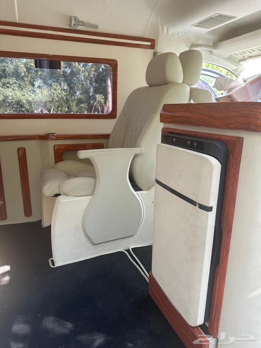 Toyota Hiace 2023 VIP Passenger63025373319169111