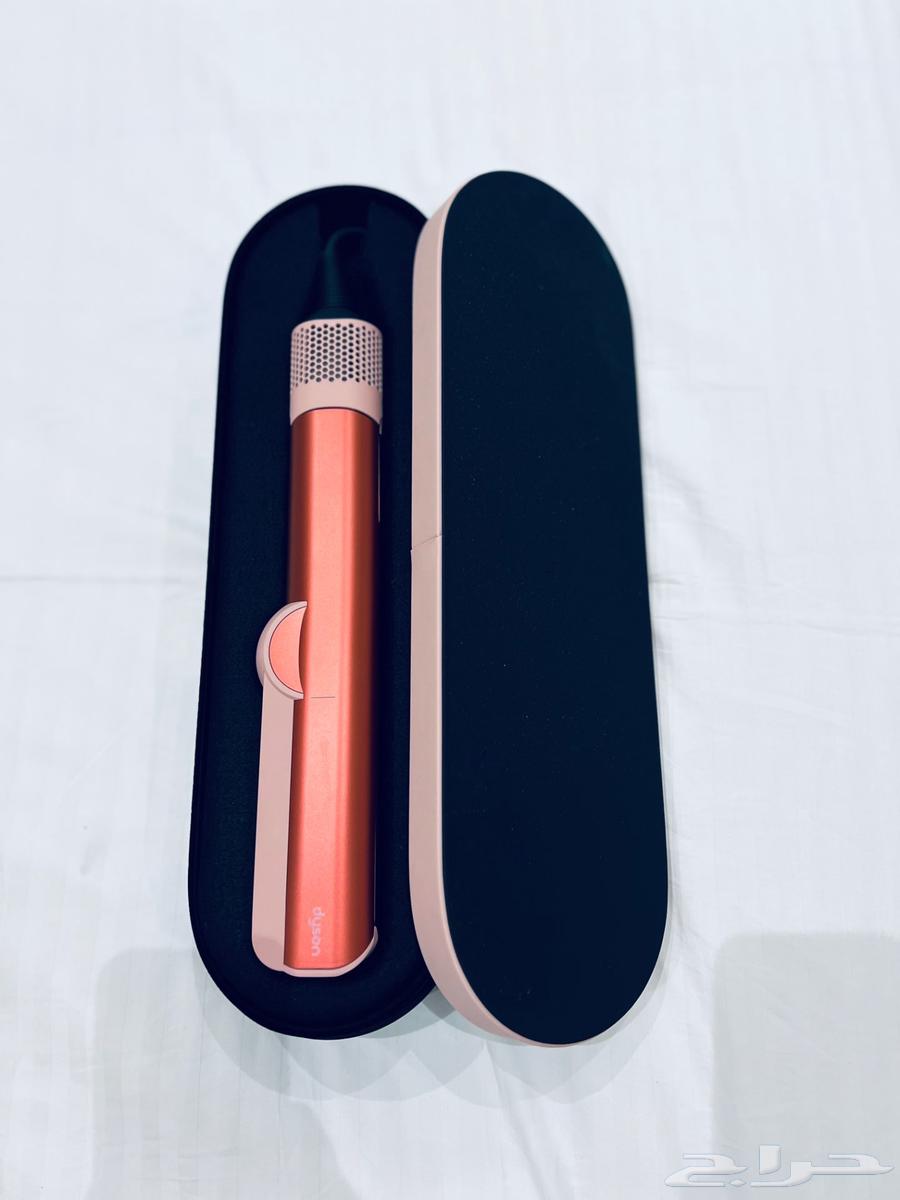 Dyson Airstrait for Sale  دايسون لتمليس الشعر63420377312515114