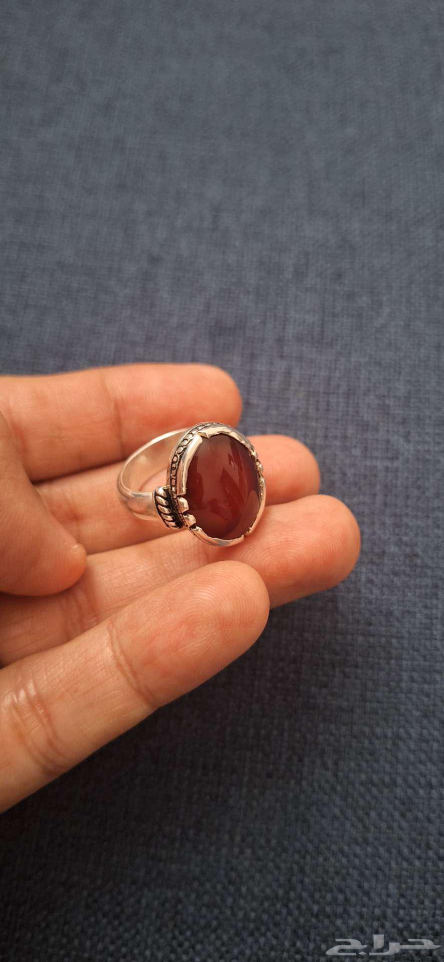 Royal silver ring with Yemeni agate liver stone63412940250881111
