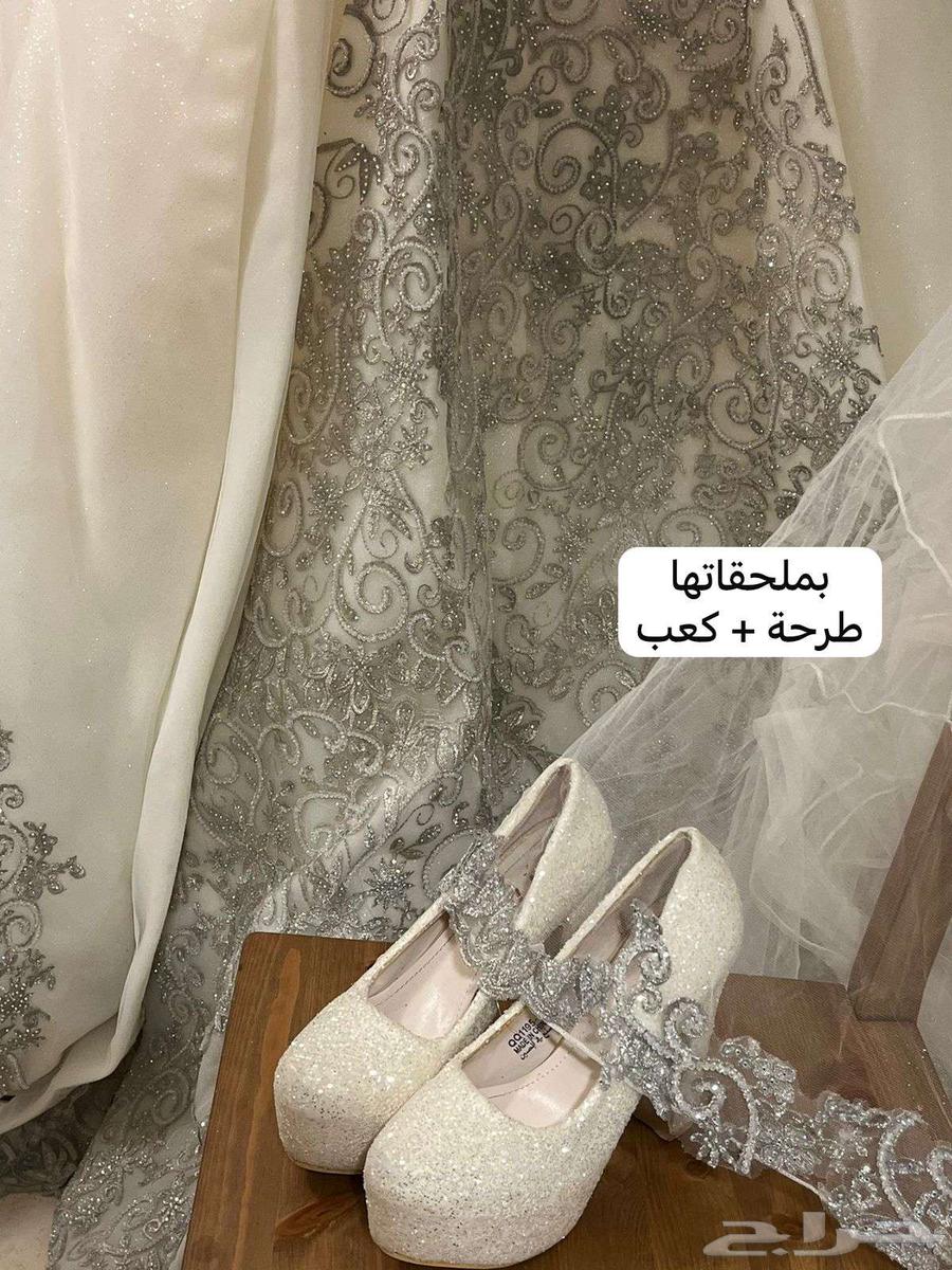 فستان زفاف فخم للبيع63413332942082114