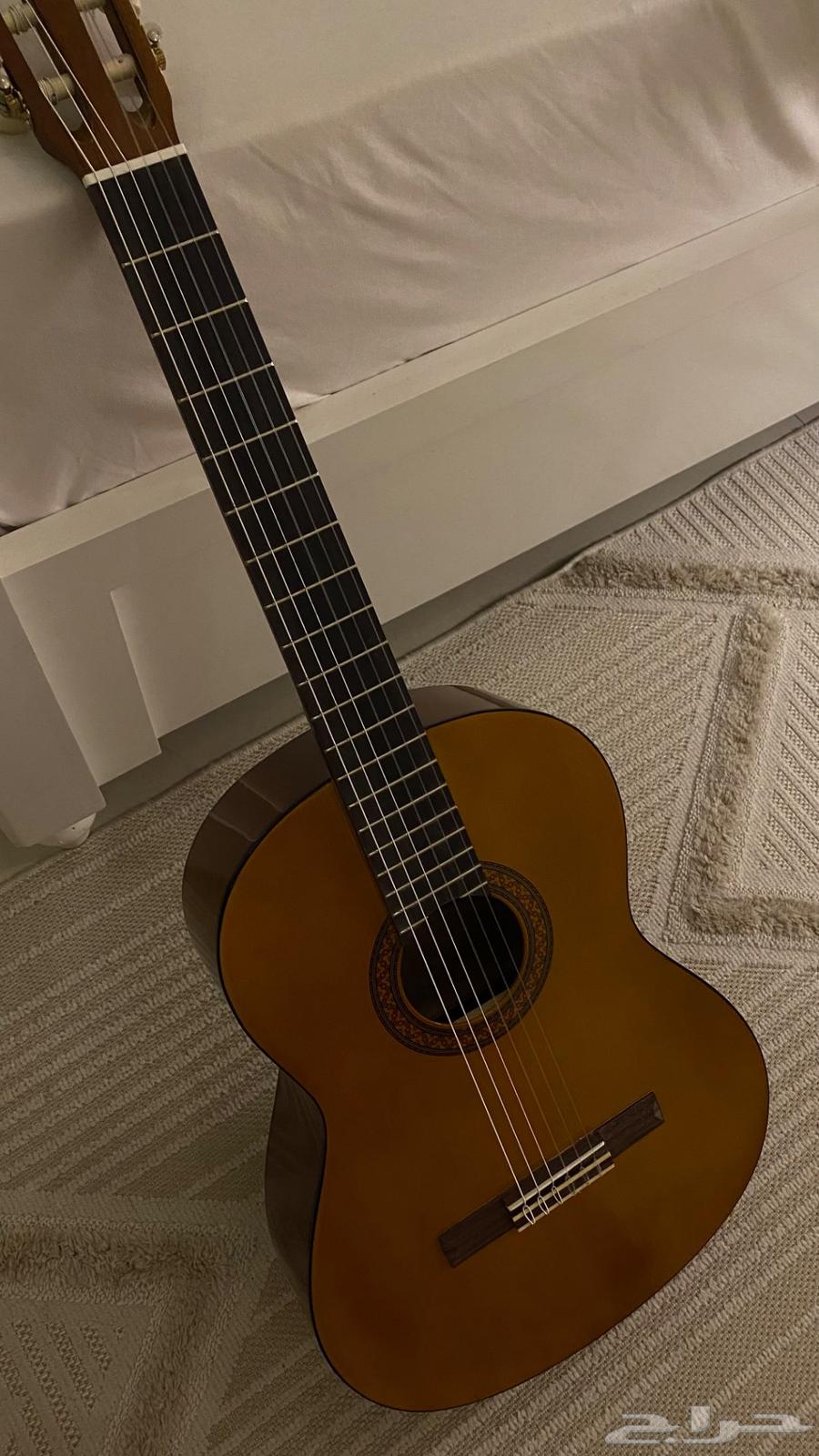 Yamaha classical guitar634190570720031126
