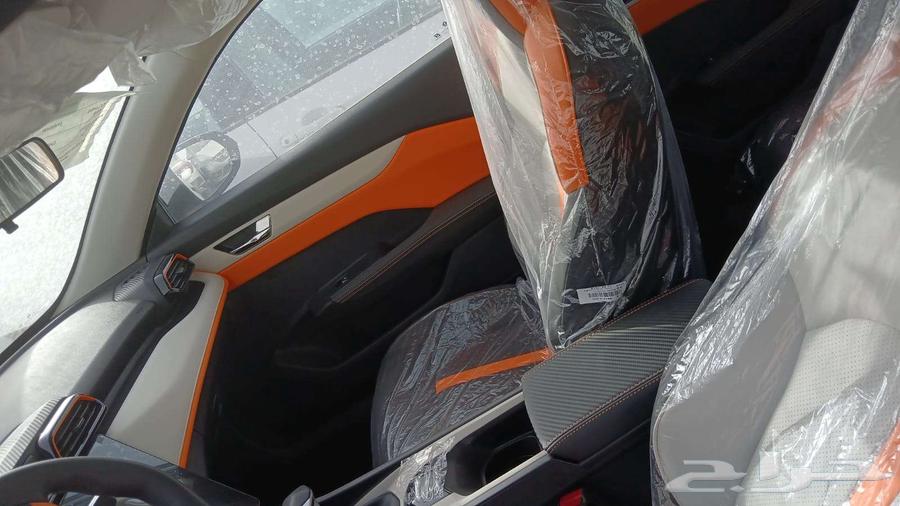 Dongfeng SHINE MACH EL 2025 (White and Gray)63611999136898113