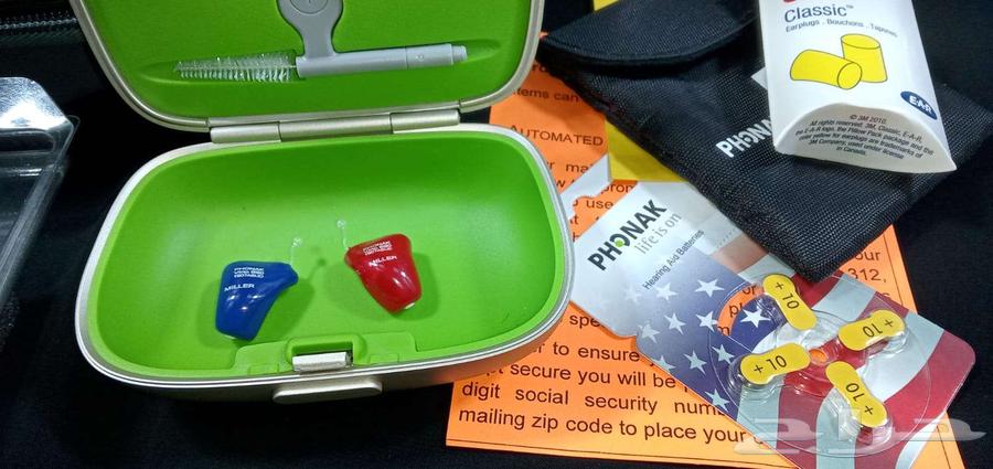Phonak hearing aids (20 channels) small size with remote control63407174976257111