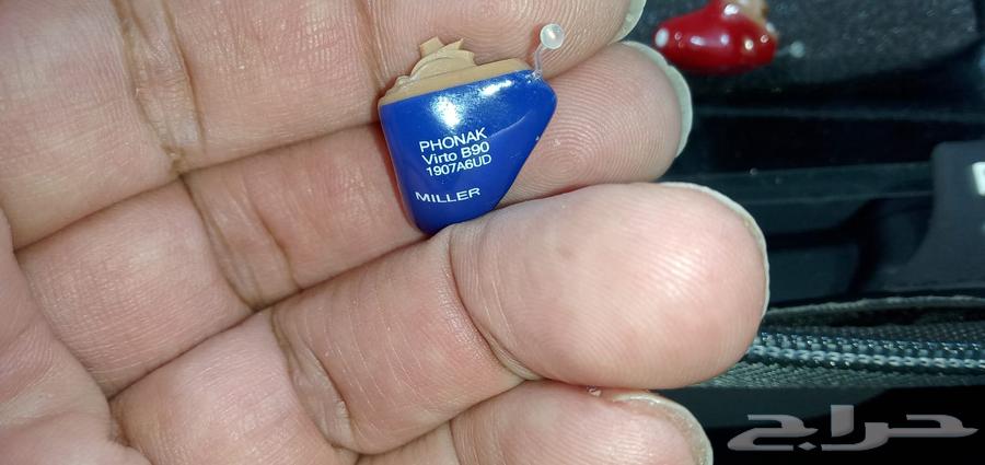 Phonak hearing aids (20 channels) small size with remote control63407174976257112
