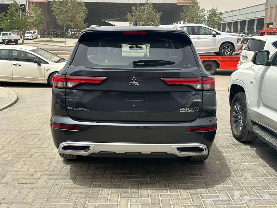 ميتسوبيشي اوتولاندر 2025 فل كامل اقساط و كاش63612754839426114