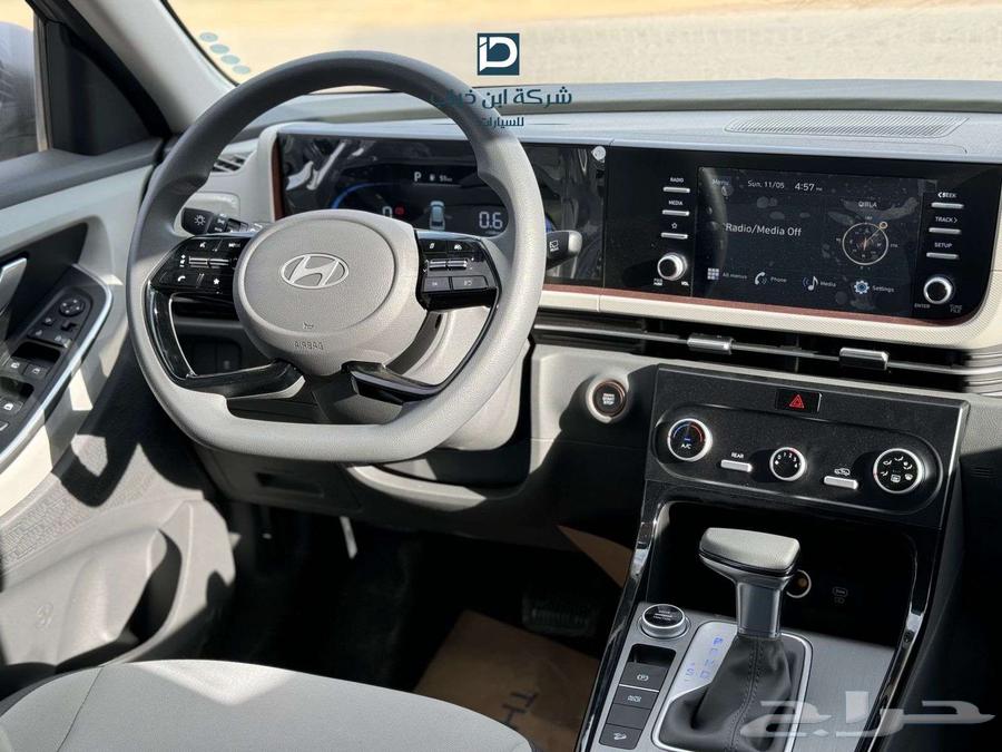 هونداي كريتا فئة سمارت خليجي 2025 لدى ابن ذياب للسيارات63612761562755111